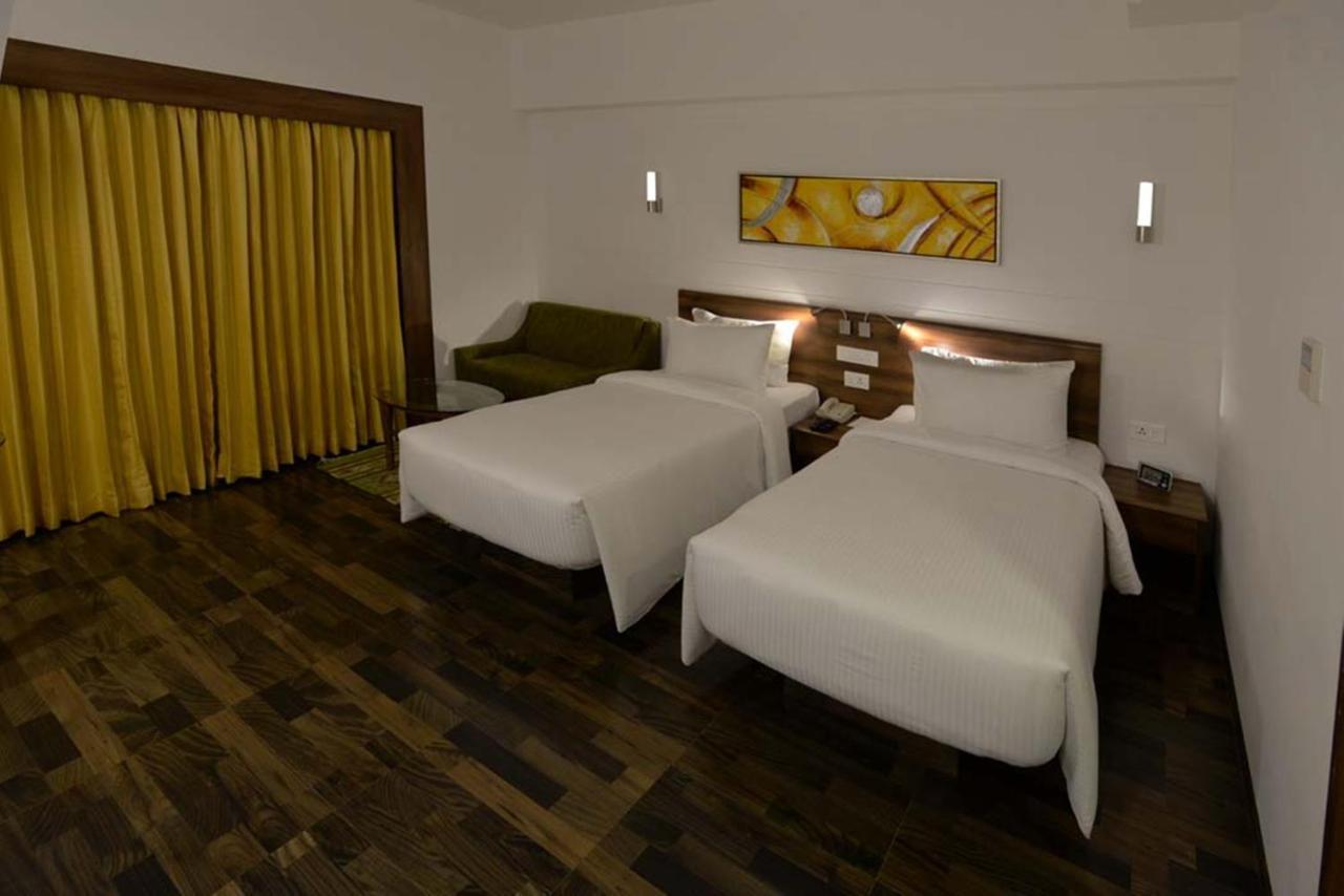 Lemon Tree Hotel Coimbatore Exterior foto